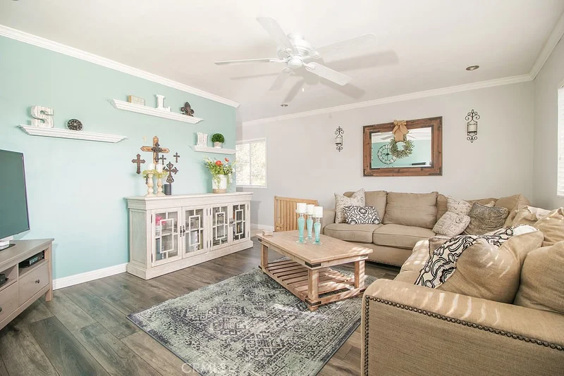 1010 La Casa, La Habra, CA 90631