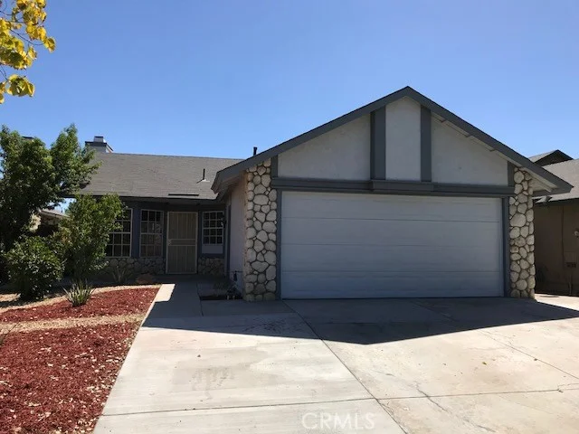511 Prairie, Perris, CA 92571