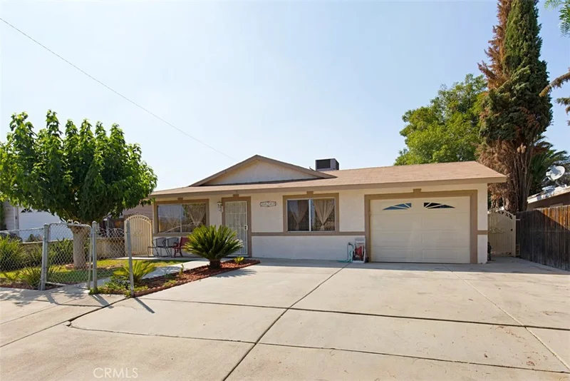 30205 Clement, Lake Elsinore, CA 92530