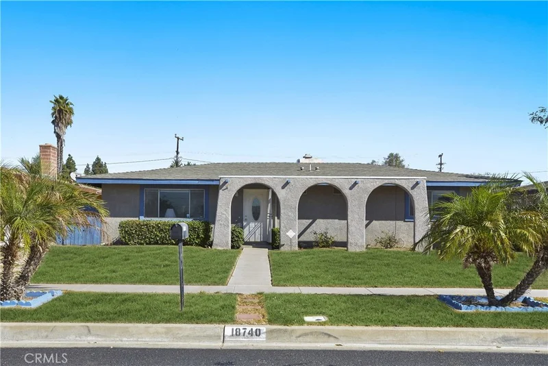 18740 Fontlee, Bloomington, CA 92316