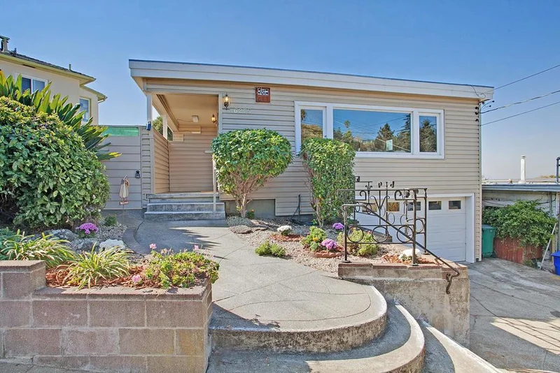 6278 Arlington, Richmond, CA 94805