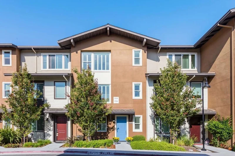 2560 Saffron, Mountain View, CA 94043