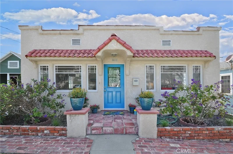 511 Guadalupe, Redondo Beach, CA 90277