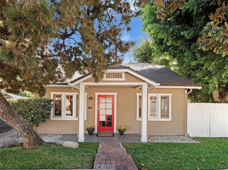 1892 Corson, Pasadena, CA 91107