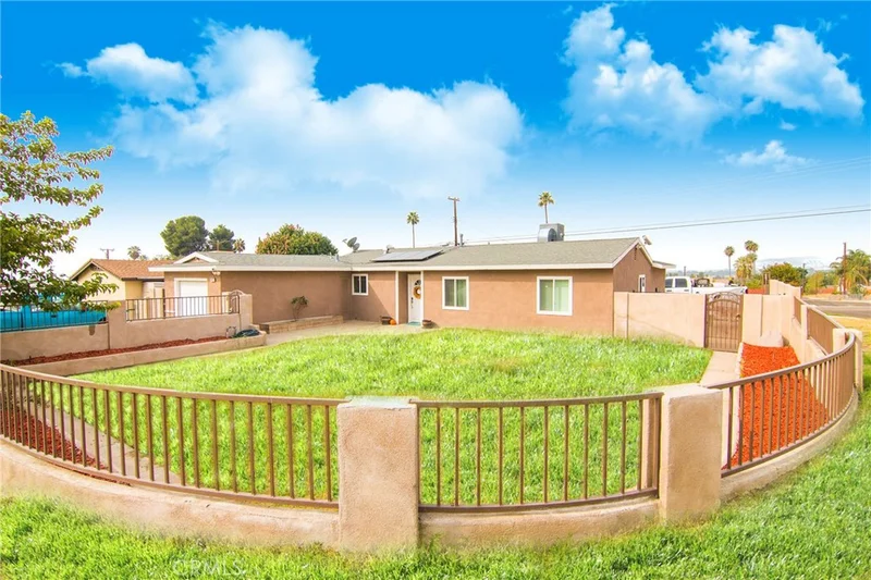 5482 Newbury, San Bernardino, CA 92404