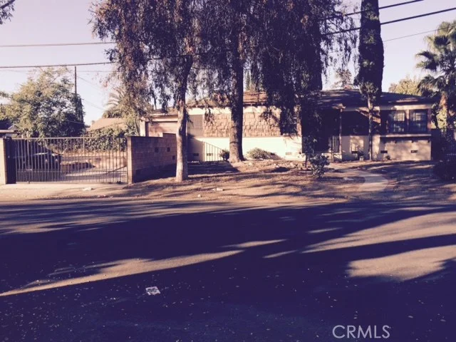 6201 Bakman, North Hollywood, CA 91606