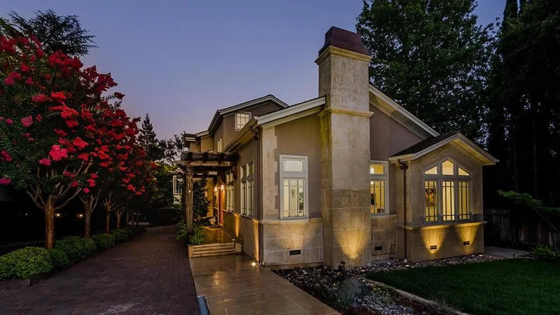 229 Frances, San Carlos, CA 94070