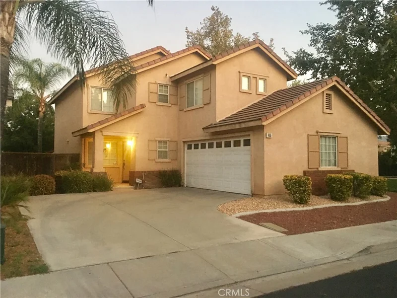 855 Bramble, Corona, CA 92880