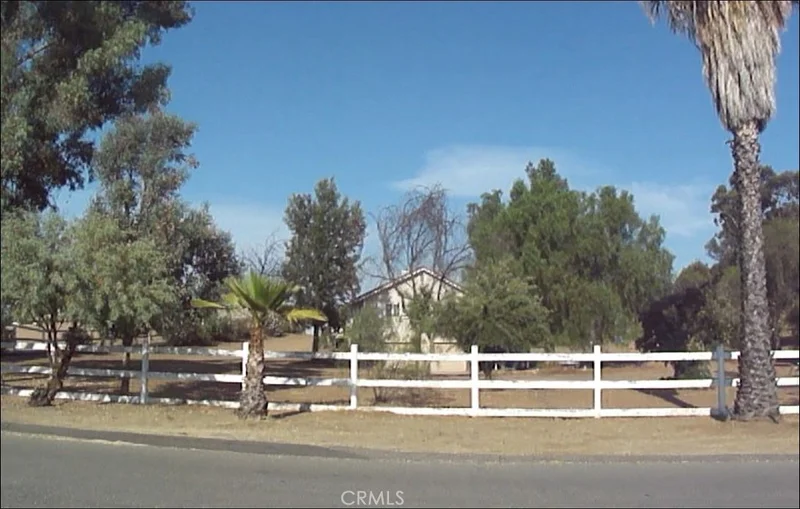 22720 Rolling Meadows, Lake Mathews, CA 92570