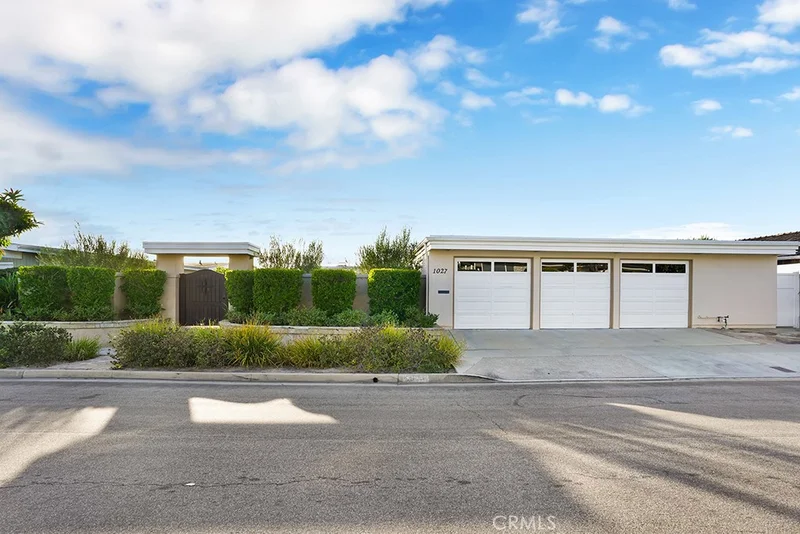 1027 Goldenrod, Corona Del Mar, CA 92625