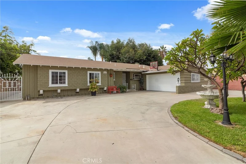 2310 La Palma, Anaheim, CA 92806