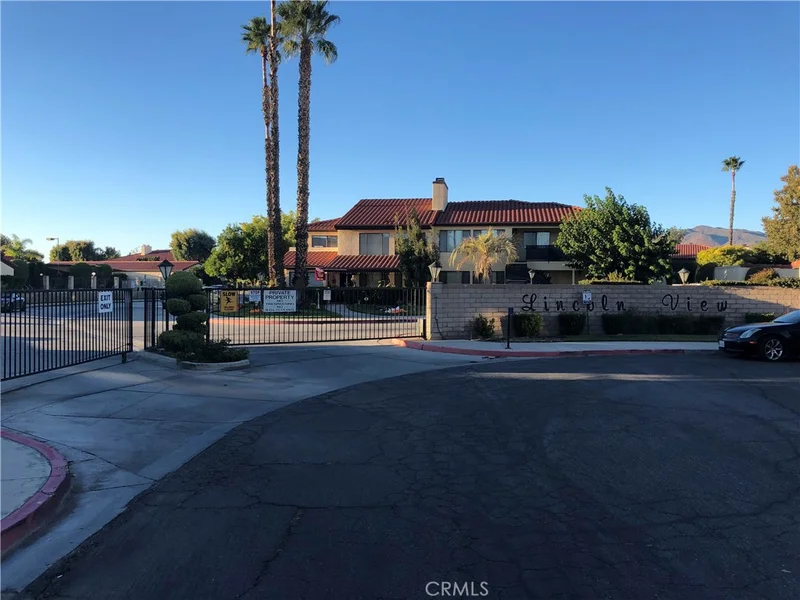 43142 Andrade Avenue S, Hemet, CA 92544