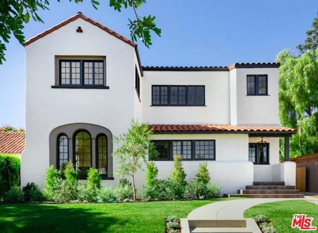 105 Arden, Los Angeles, CA 90004