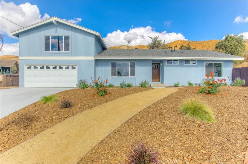 11472 Ehren, Sylmar, CA 91342