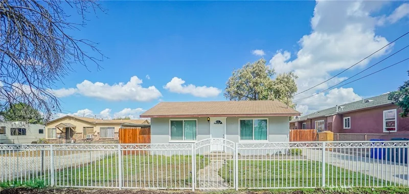 5242 Phillips, Chino, CA 91710