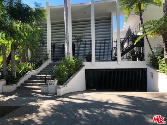 1255 Harper #24, West Hollywood, CA 90046