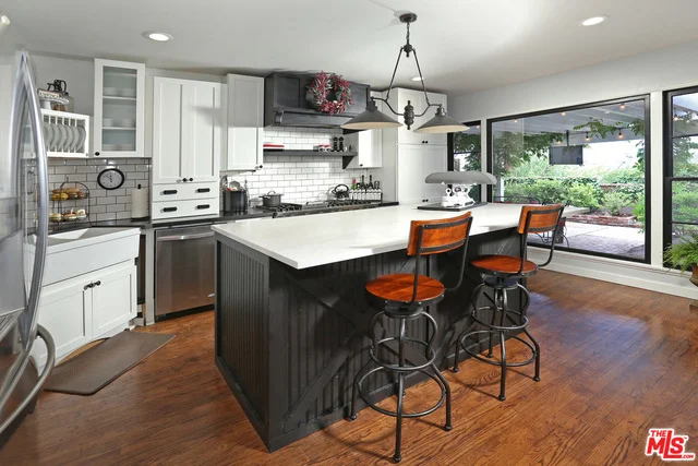 25813 Skylark, Torrance, CA 90505