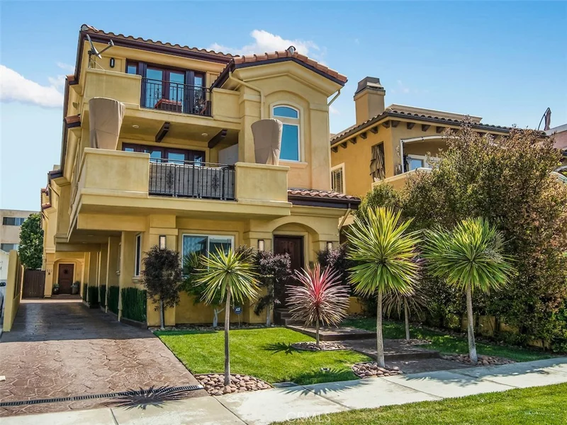 522 Elena #B, Redondo Beach, CA 90277