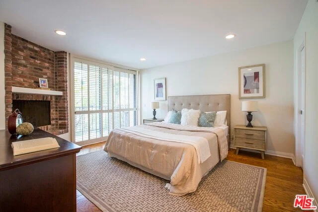 1140 Chelsea #C, Santa Monica, CA 90403