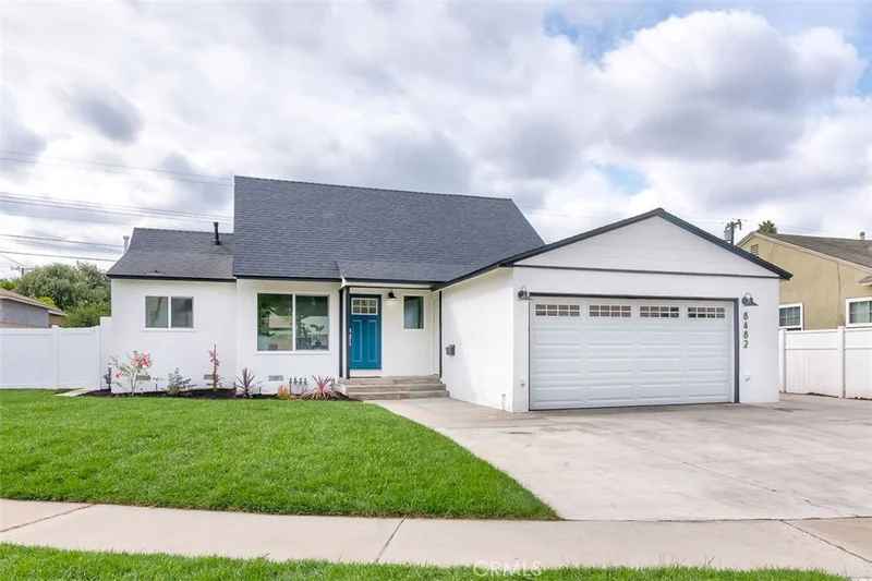 8482 Poinsettia, Buena Park, CA 90620