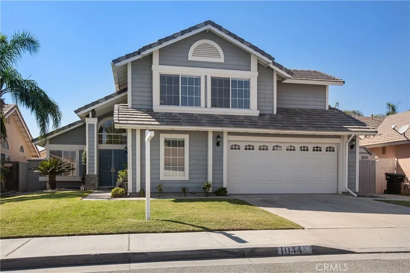 1044 Sussex, San Jacinto, CA 92583