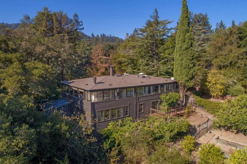 123 Santa Maria, Portola Valley, CA 94028