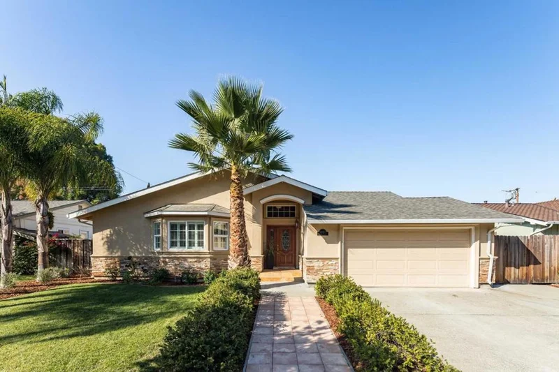 10385 Norwich, Cupertino, CA 95014