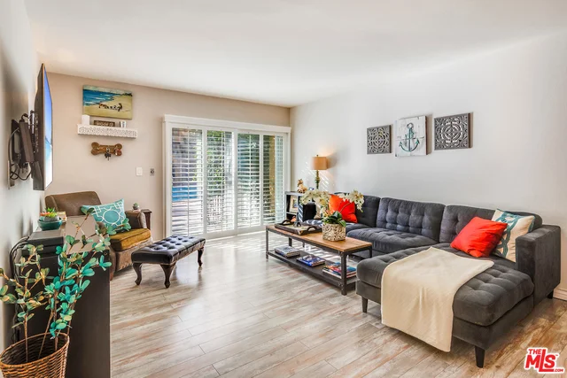 770 Imperial #7, El Segundo, CA 90245