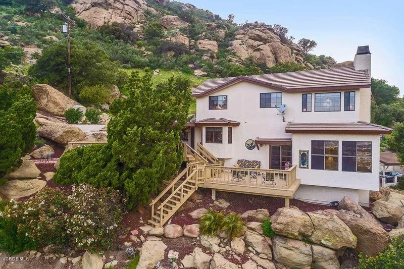 1170 Boulder, Simi Valley, CA 93063