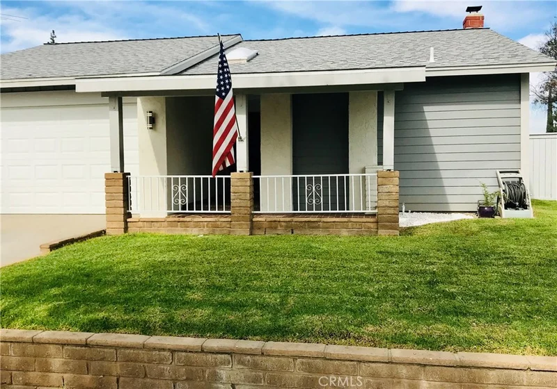 10135 Fallsvale, Riverside, CA 92503