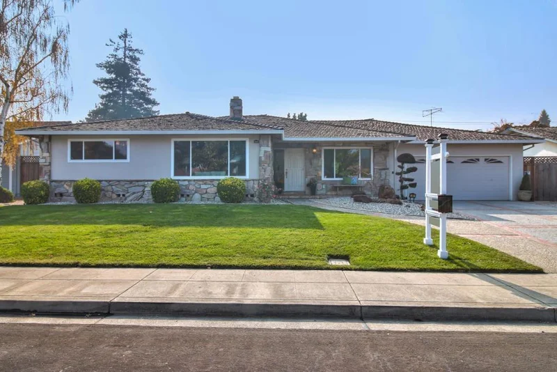 1843 Van Buren Circle, Mountain View, CA 94040