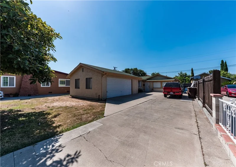 10122 Larson, Garden Grove, CA 92843