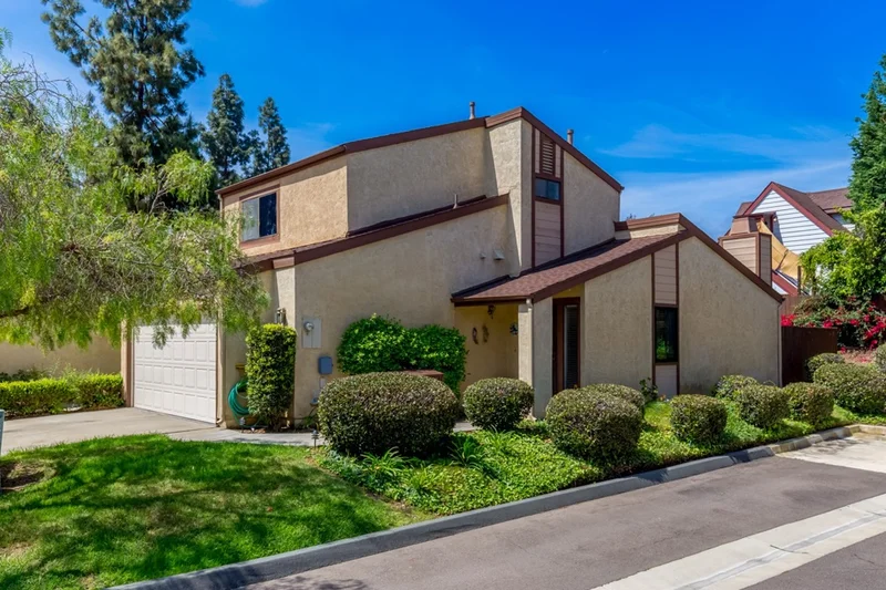 5070 Lambert Ln, San Diego, CA 92115