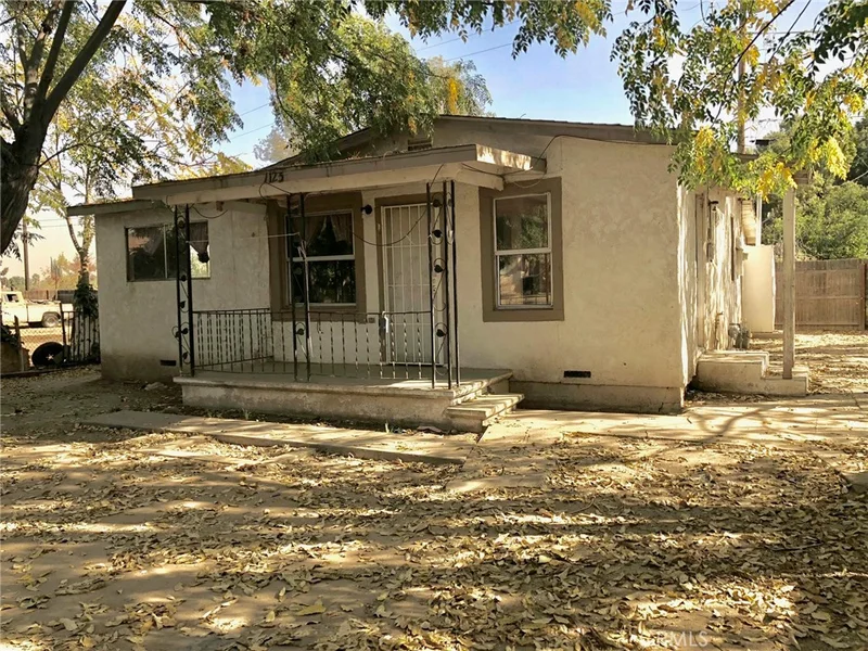 1125 Columbia, Madera, CA 93638