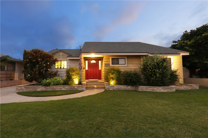 7918 Allengrove, Downey, CA 90240