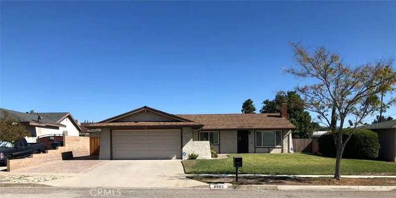 8995 Grace, Fontana, CA 92335
