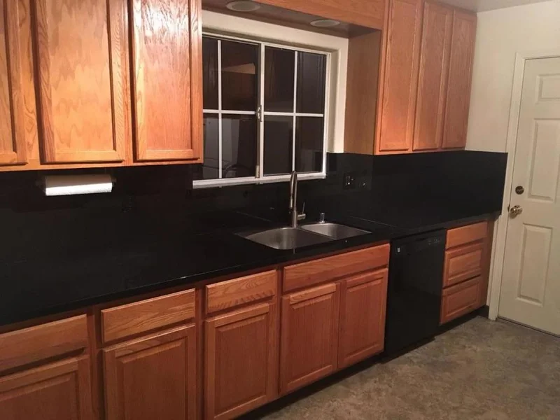 301 English, Monterey, CA 93940