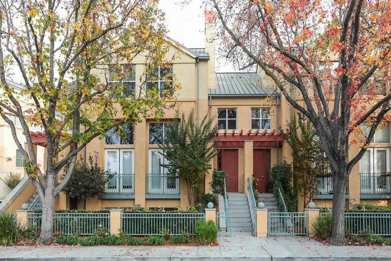 903 Camille, Mountain View, CA 94040