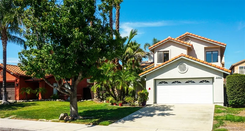 2941 Wimbledon Dr, Corona, CA 92879