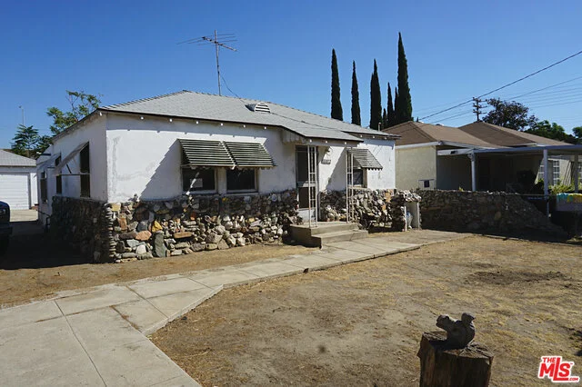 10072 Vena, Arleta, CA 91331