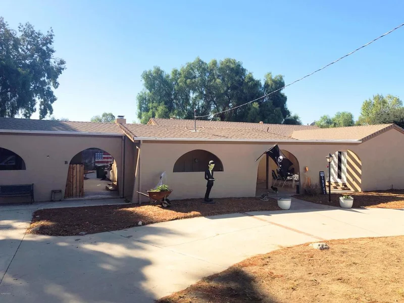 5154 Barnard, Simi Valley, CA 93063