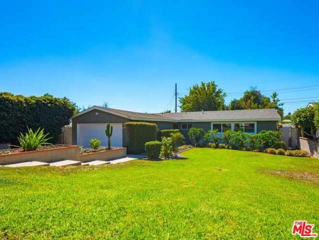 11401 Stranwood, Granada Hills, CA 91344