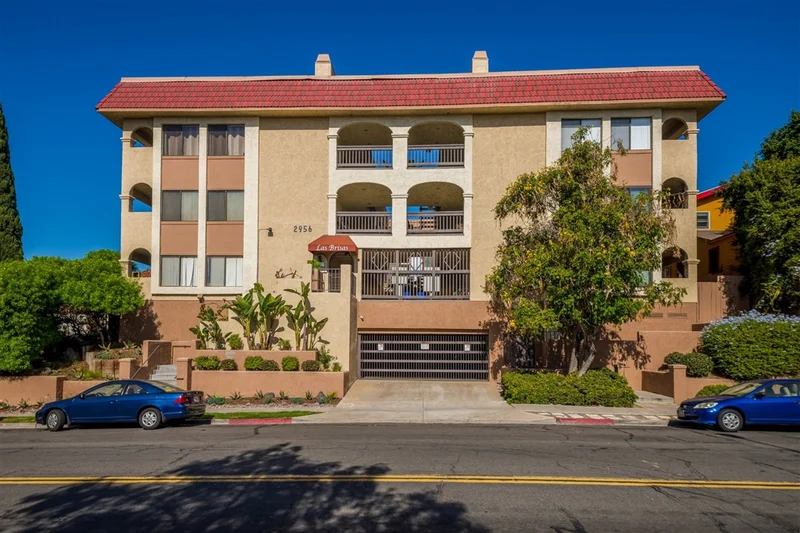 2956 C St #4, San Diego, CA 92102