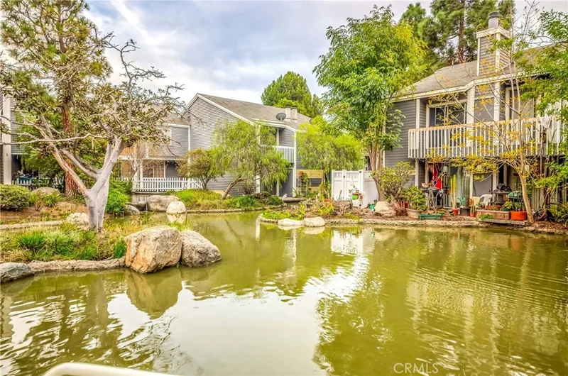 25395 Pine Creek, Wilmington, CA 90744