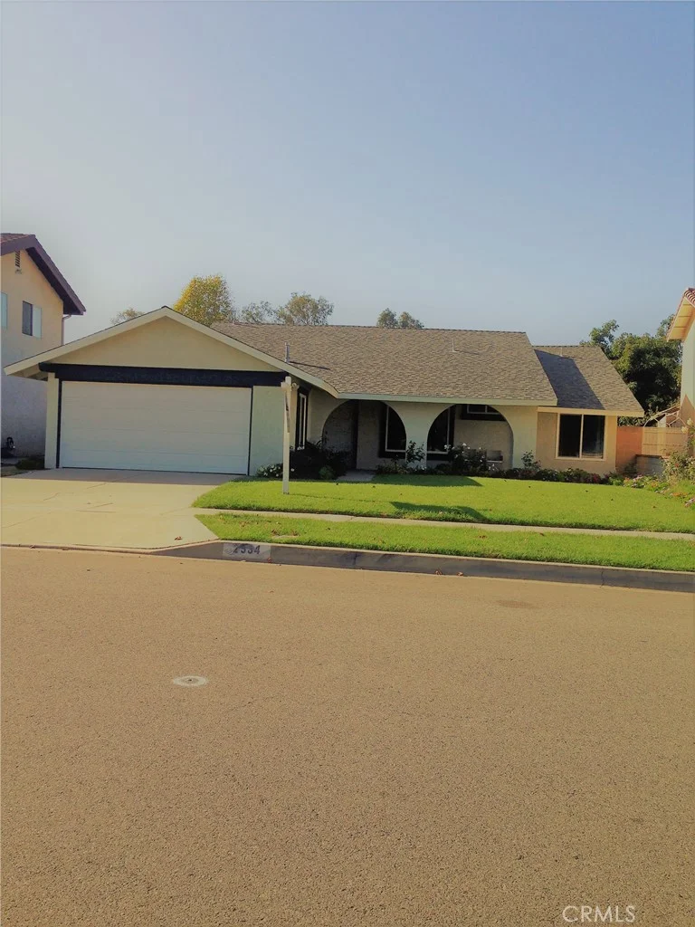 2534 Forest, Santa Ana, CA 92706