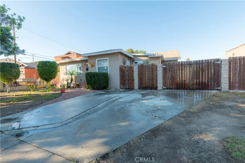 617 106th, Los Angeles, CA 90002