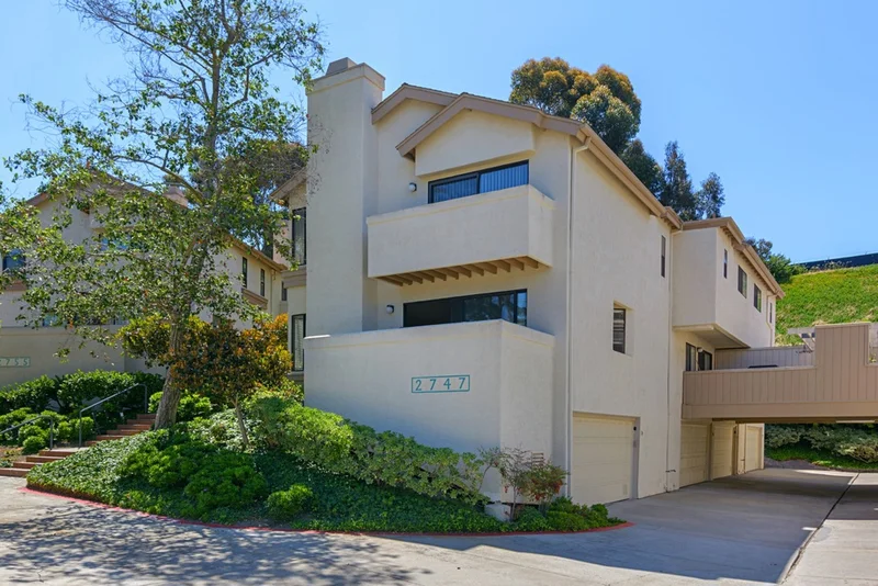 2747 Ariane Dr #179, San Diego, CA 92117