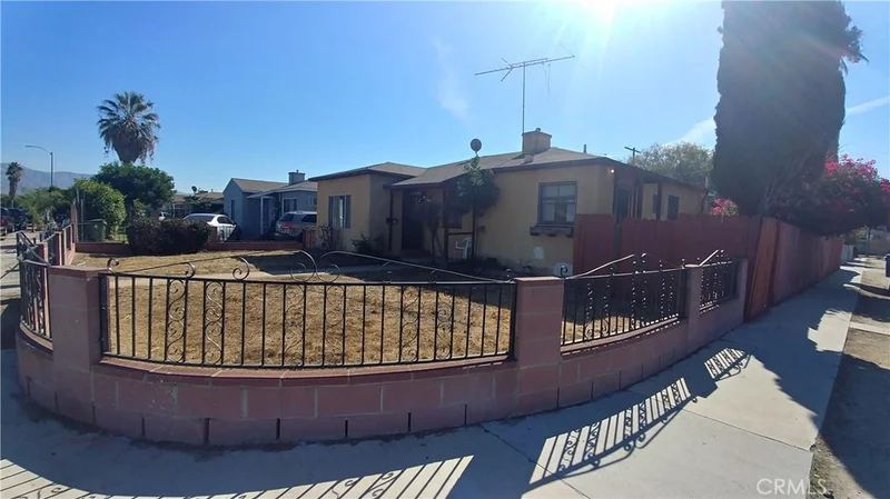 11256 Runnymede, Sun Valley, CA 91352