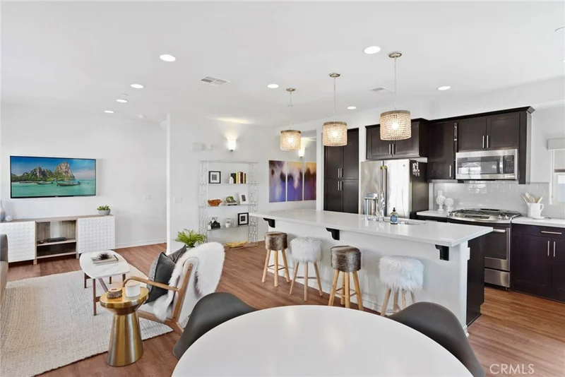 622 Seabright Circle, Costa Mesa, CA 92627