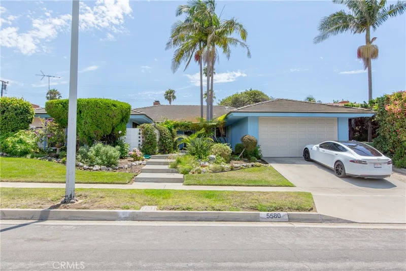 5580 63rd, Ladera Heights, CA 90056